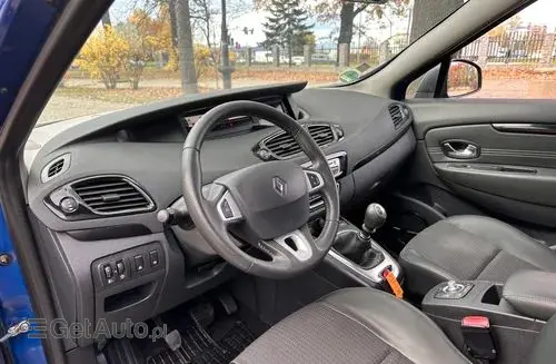 RENAULT Grand Scenic 