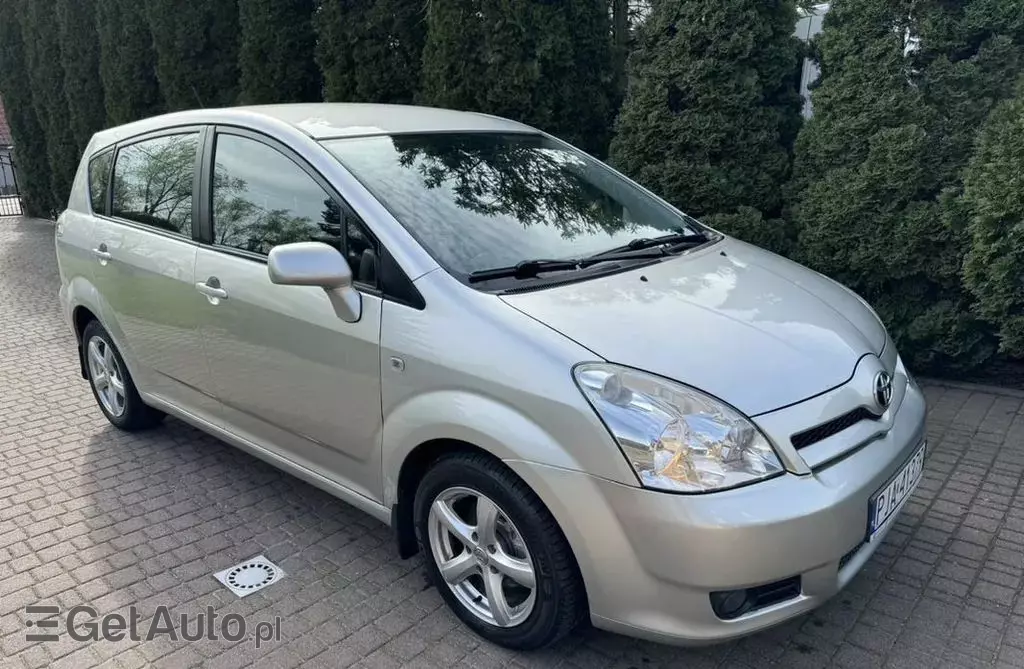 TOYOTA Corolla Verso 