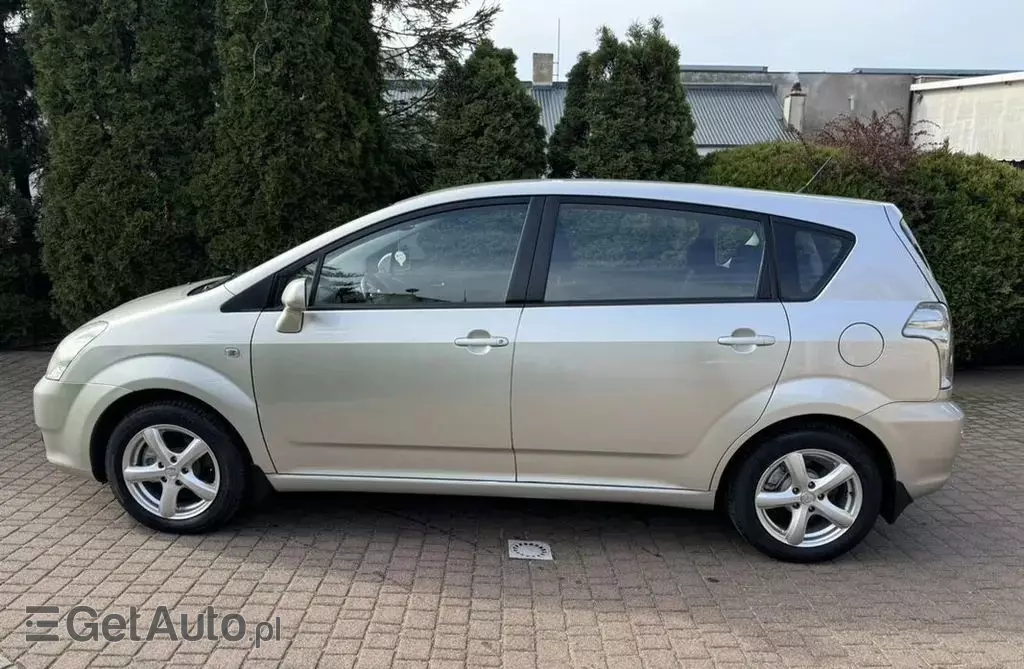 TOYOTA Corolla Verso 