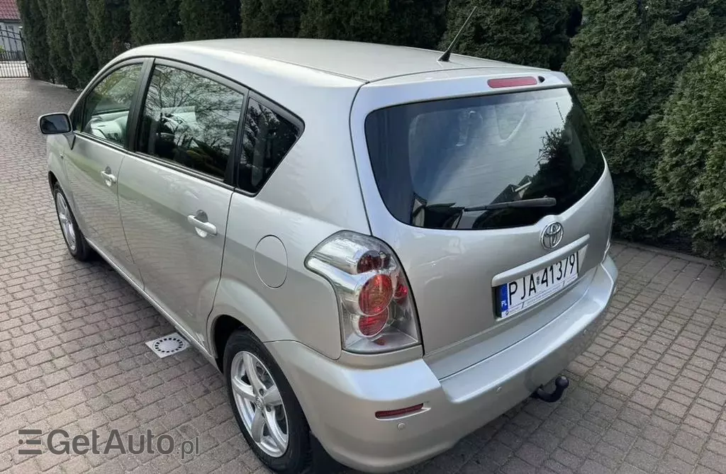 TOYOTA Corolla Verso 