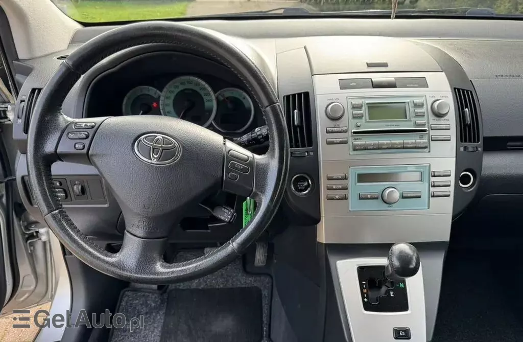 TOYOTA Corolla Verso 