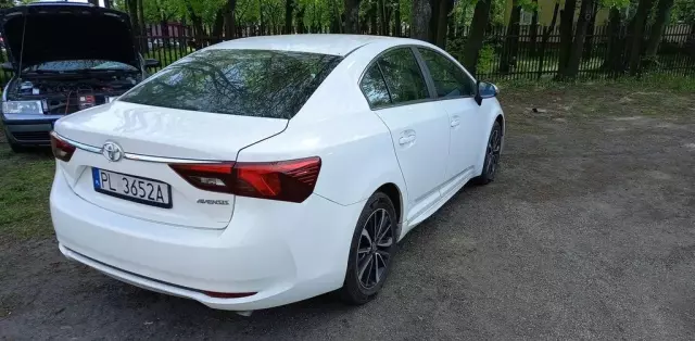 TOYOTA Avensis 