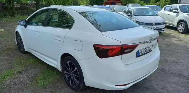 TOYOTA Avensis 