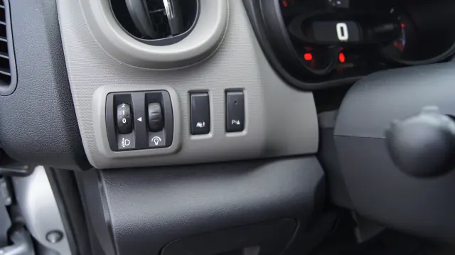 RENAULT Trafic L1H1P1 Pack Clim