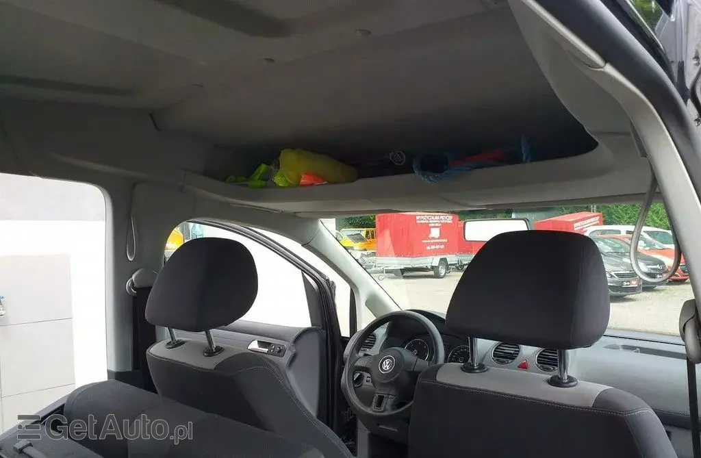 VOLKSWAGEN Caddy California 