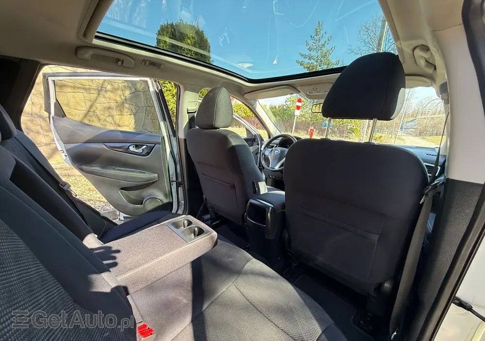 NISSAN Qashqai 1.6 DCi 4x4 Tekna