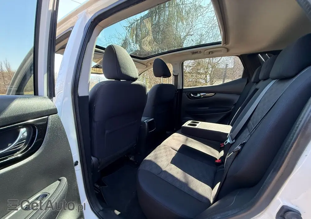 NISSAN Qashqai 1.6 DCi 4x4 Tekna