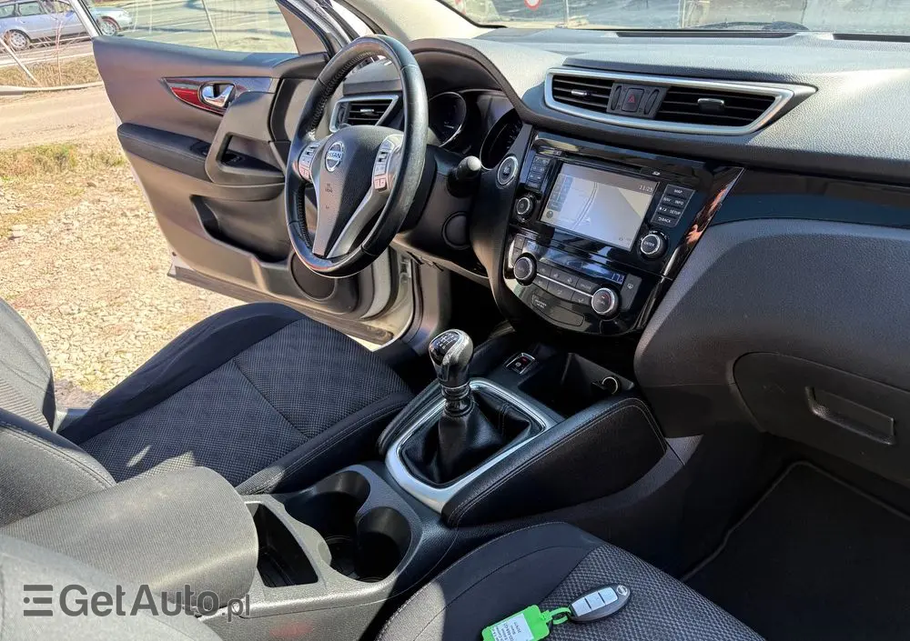 NISSAN Qashqai 1.6 DCi 4x4 Tekna