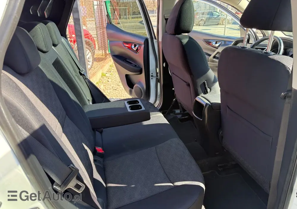 NISSAN Qashqai 1.6 DCi 4x4 Tekna