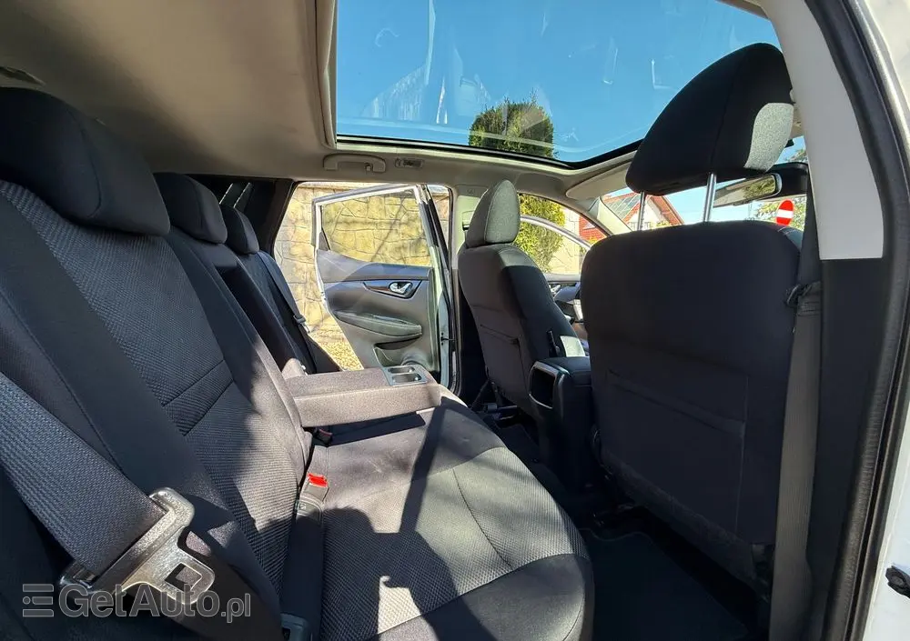 NISSAN Qashqai 1.6 DCi 4x4 Tekna