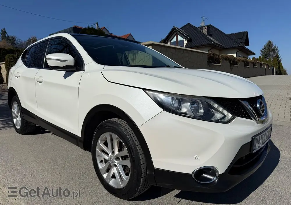 NISSAN Qashqai 1.6 DCi 4x4 Tekna