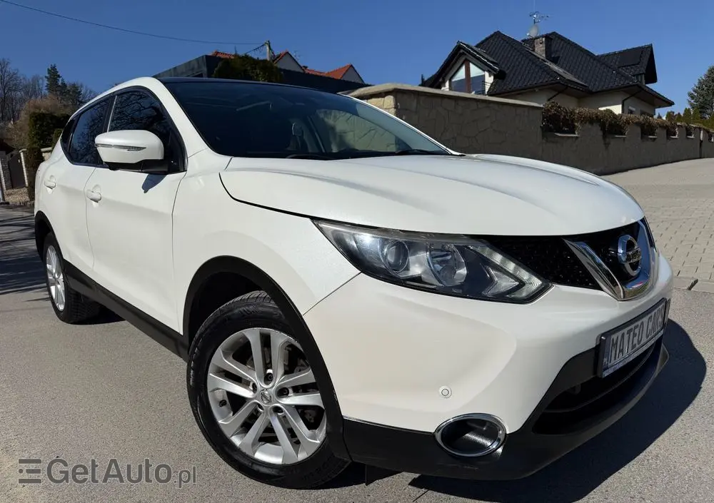 NISSAN Qashqai 1.6 DCi 4x4 Tekna