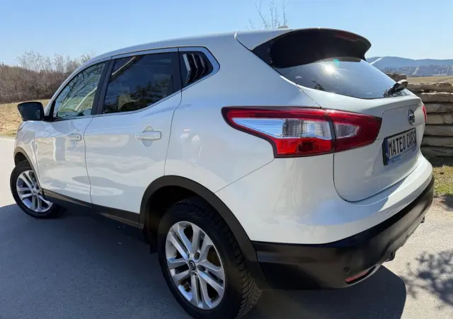 NISSAN Qashqai 1.6 DCi 4x4 Tekna