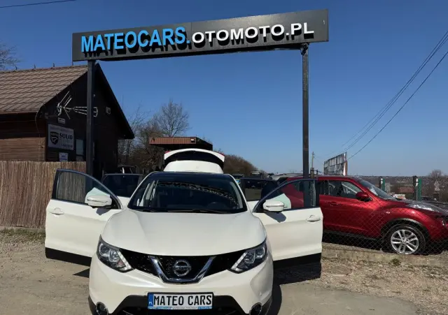 NISSAN Qashqai 1.6 DCi 4x4 Tekna