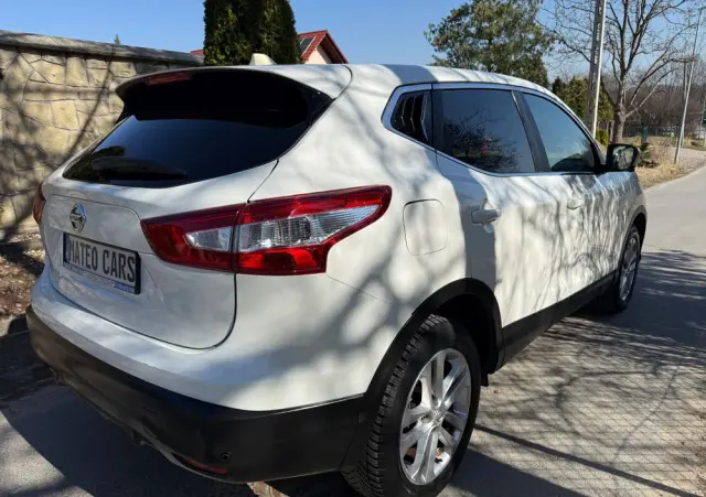 NISSAN Qashqai 1.6 DCi 4x4 Tekna