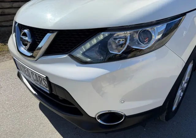 NISSAN Qashqai 1.6 DCi 4x4 Tekna
