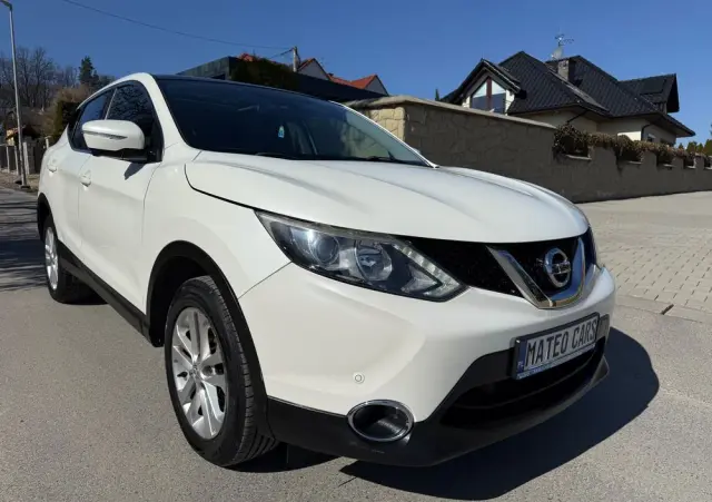 NISSAN Qashqai 1.6 DCi 4x4 Tekna