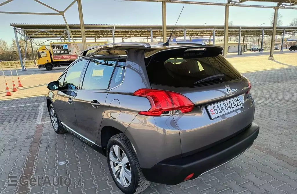 PEUGEOT 2008 