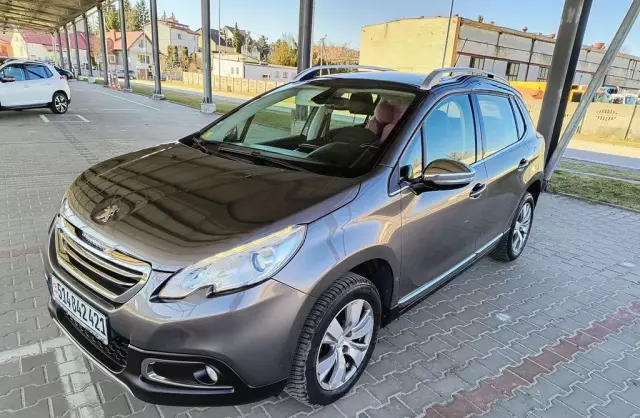 PEUGEOT 2008 