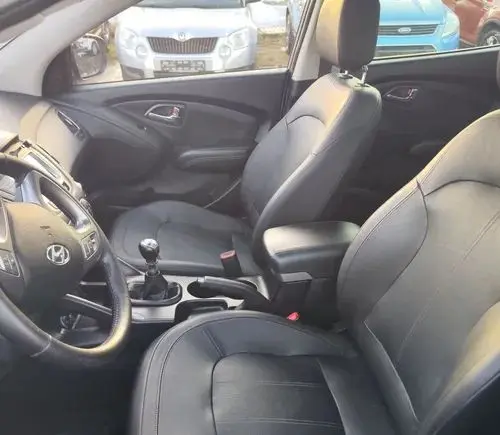 HYUNDAI Ix35 