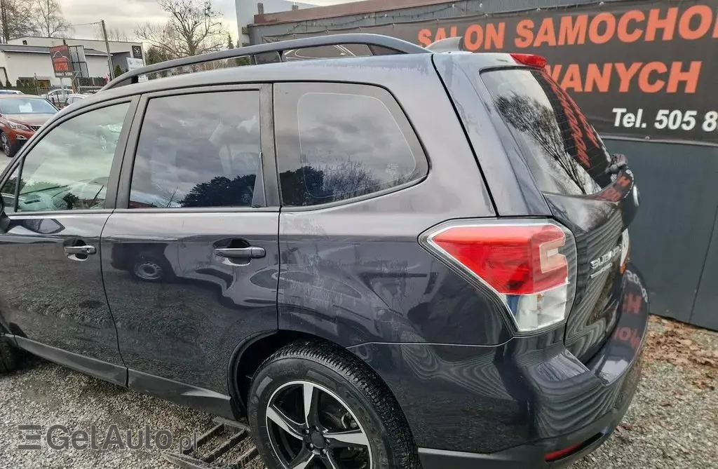 SUBARU Forester 