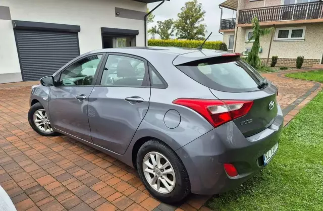 HYUNDAI I30 