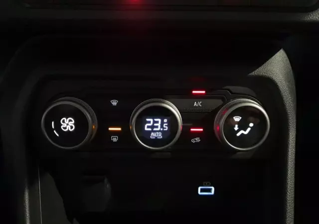 DACIA Sandero Stepway 1.0 TCe Expression CVT