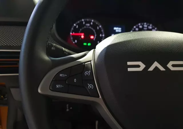 DACIA Sandero Stepway 1.0 TCe Expression CVT