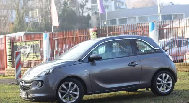 OPEL Adam 
