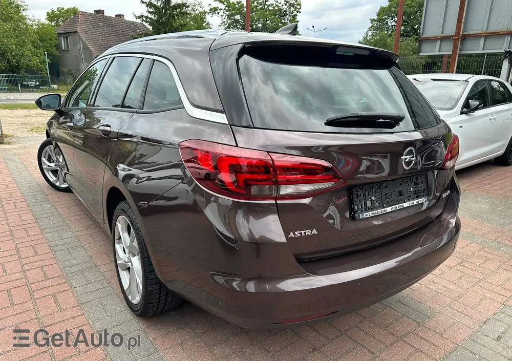 OPEL Astra 1.4 Turbo Edition