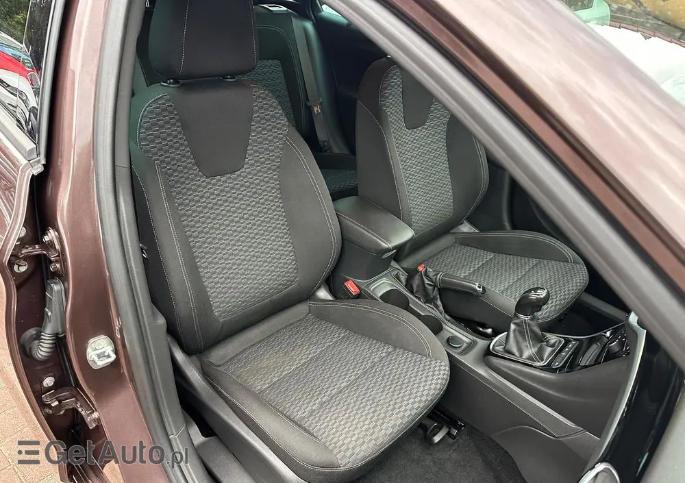 OPEL Astra 1.4 Turbo Edition