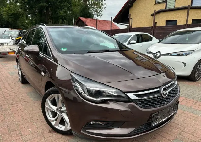 OPEL Astra 1.4 Turbo Edition