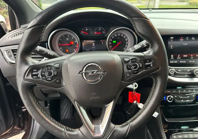OPEL Astra 1.4 Turbo Edition