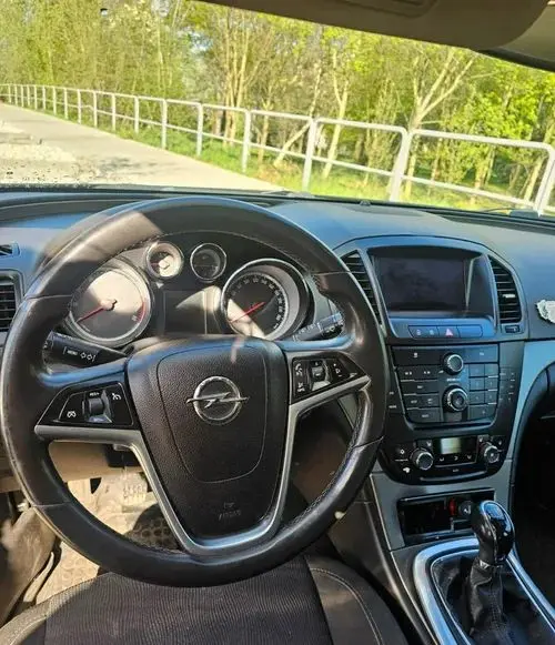 OPEL Insignia 