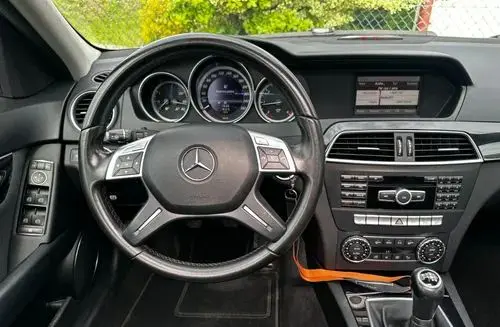 MERCEDES-BENZ Klasa C 