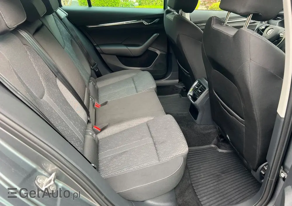 SKODA Octavia 2.0 TDI Style DSG