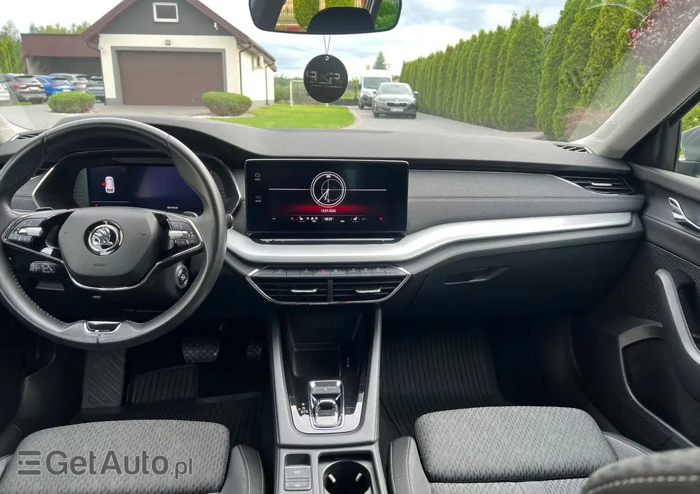 SKODA Octavia 2.0 TDI Style DSG