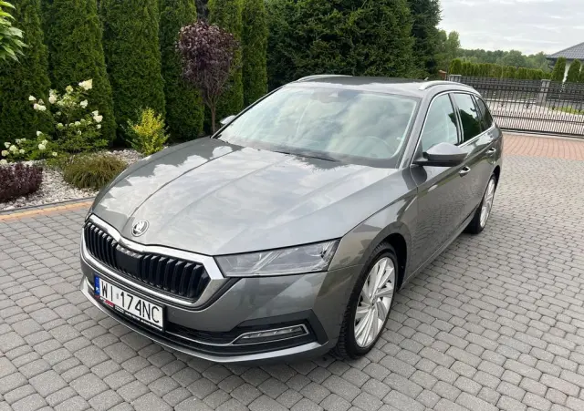 SKODA Octavia 2.0 TDI Style DSG