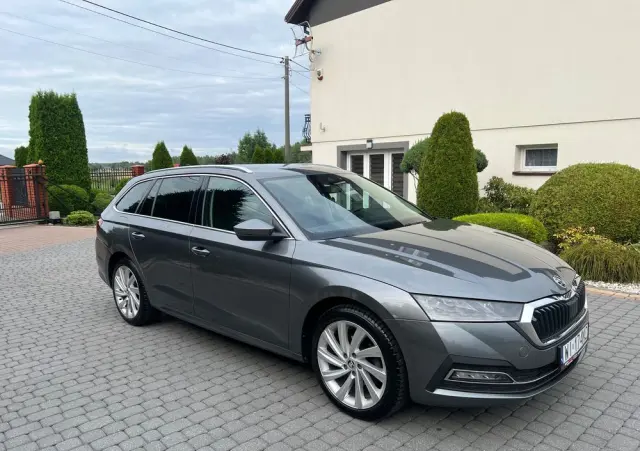 SKODA Octavia 2.0 TDI Style DSG