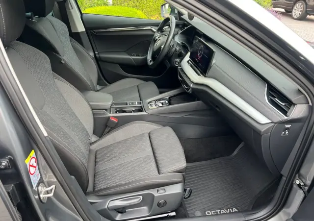 SKODA Octavia 2.0 TDI Style DSG