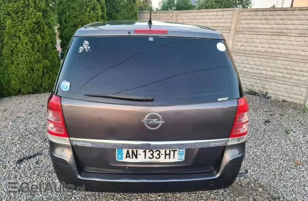 OPEL Zafira 