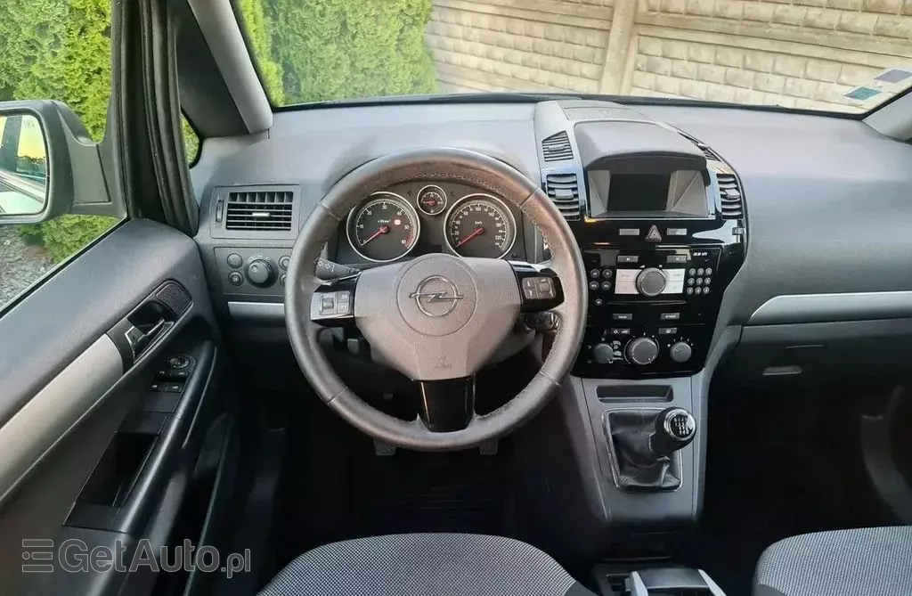 OPEL Zafira 
