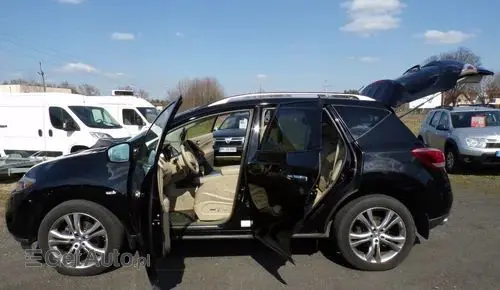 NISSAN Murano 