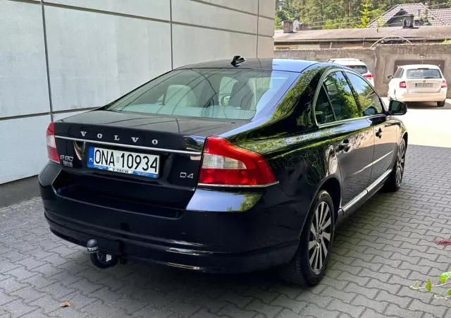 VOLVO S80 D4 Executive