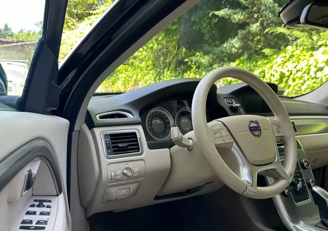 VOLVO S80 D4 Executive