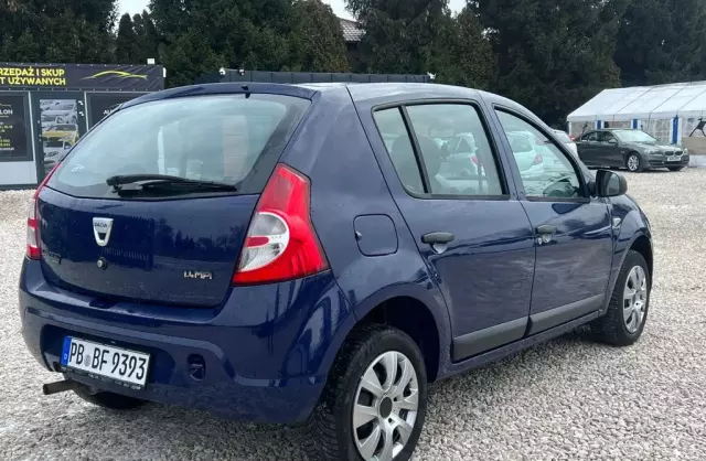 DACIA Sandero 