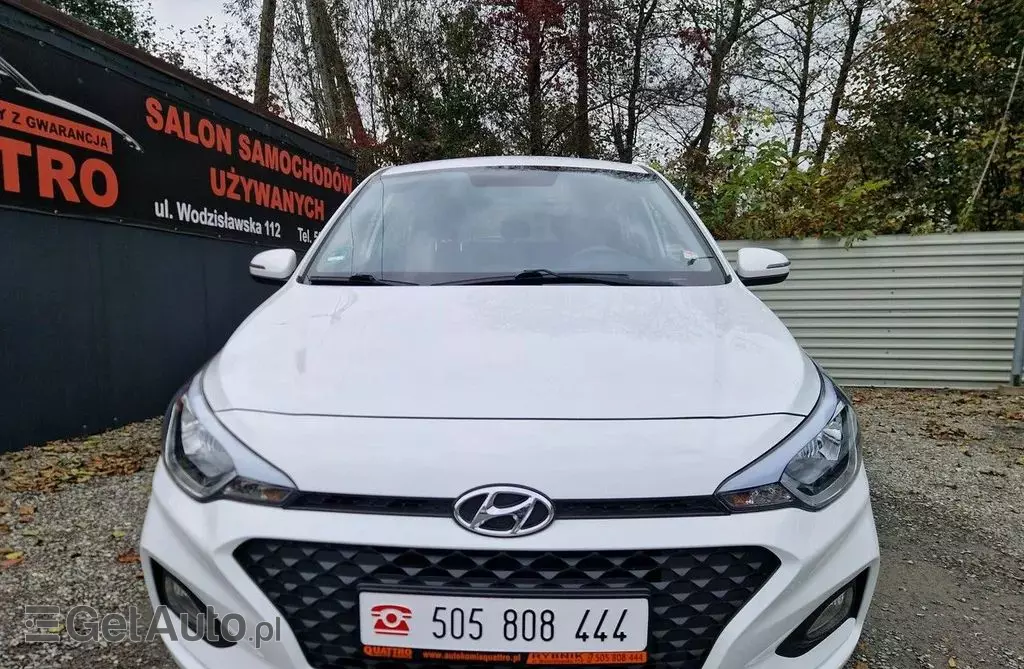 HYUNDAI I20 