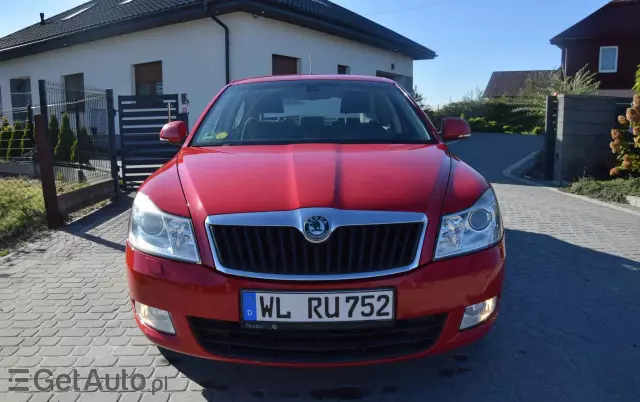 SKODA Octavia 1.8 TSI Ambiente DSG
