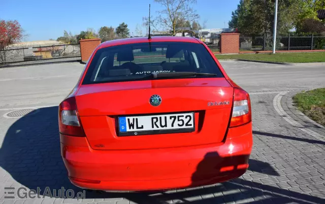 SKODA Octavia 1.8 TSI Ambiente DSG