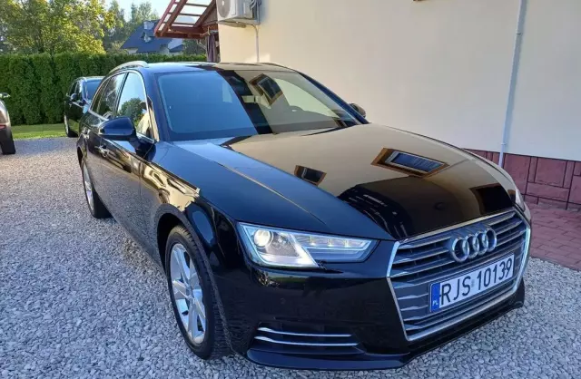 AUDI A4 2.0 TDI (150 KM) quattro
